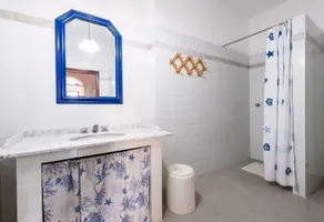 Apartment with 2 bedrooms, 1 bathroom, and a terrace with patio furniture and a barbecue - Image 2