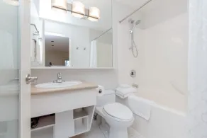 Victoria, ~BC~ - Fully Furnished-Self Contained Garden Suite - Image 3