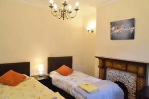 Fully furnished house - Image 4