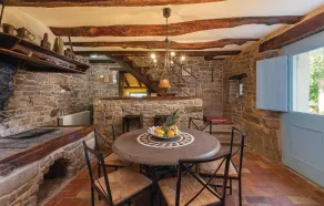 Gorgeous home in Groznjan - Image 2