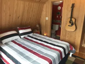 1 BR Studio/Cottage with Kitchenette, Pool & Golf Cart/ Near Beach - Image 5