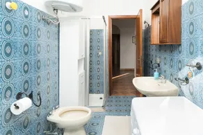 Holiday Home 'Gungui' with Private Terrace, Shared Garden and Air Conditioning - Image 3