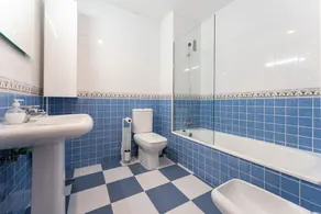 Apartment 'Reserva Marbella' with Shared Pool, Wi-Fi and Air Conditioning - Image 5
