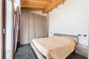 One-Bedroom Apartment with Air Conditioning and Wi-Fi - Image 5