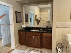 Cozy, Private Water Front Home with Long Pier - Image 5