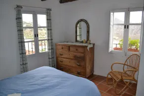En dejlig villlage hus på kanten af ​​en nationalpark - Image 5