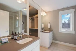 Hillside Haven - Perfekt beliggenhed på Bends Vestside, nyt og moderne, let, lyst og luksuriøst - Image 5
