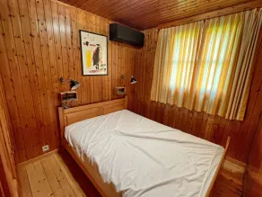 Beautiful Bungalow for 4 People With Large Garden - Image 5