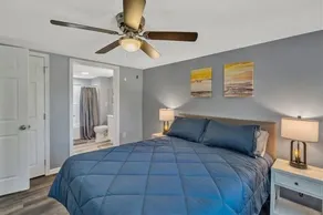 COMPLETELY RENOVATED home located in Mitchell's Point Marina & RV Park. PET FRIENDLY & FIRE PIT! Vis - Image 5