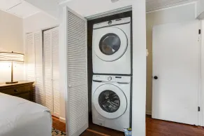 Chateau Chaumont Unit 9, Second-Floor Corner Condominium with Prime Location in Aspen - Image 3