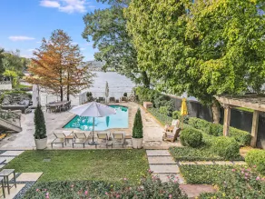 Above Austin Icon | Waterfront Lake Austin | Pool l Sauna l Game Rm I Family - Image 3
