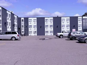 Premium Inn & Suites - Image 5