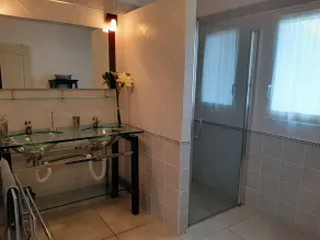 Spaziosa villa provenzale con piscina - Image 4