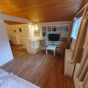 Idyllic country house with sauna - Image 2