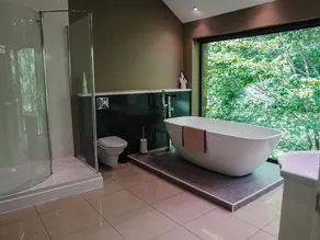 The Heronry, Netherby, a luxurious cottage ideal for a romantic break with hot tub in a rural setting - Image 2