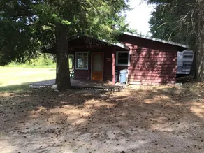 Eagle Vista Cottage at the old Sacheen Lake Resort - Image 5