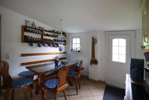 Apartment 1 (EC) - Apartment in historic farmhouse - Image 4