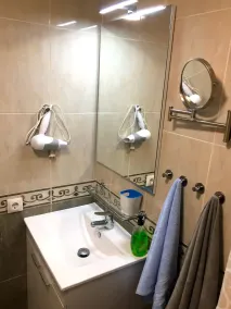 Mysig lägenhet med utmärkt läge i Valencia! - Image 3