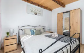 Awesome Home In Modrusani - Image 4