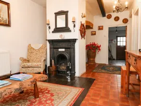 Harbour Cottage - Image 2