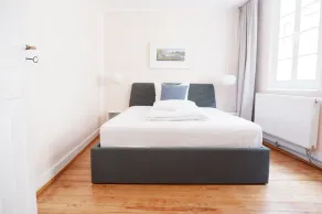 3-Zimmer Apartment mit 2 Bädern am Marktplatz - Image 5