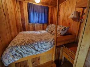 Cabin in the Village - Image 4