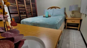 Steps from Bakery, A/C Comfort, Secure & Central - Image 5