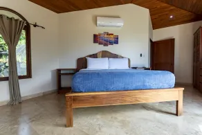 Luxury Home, Amazing Ocean Views! Front Row, Walk to the Beach! Sleeps up to 16 - Image 5
