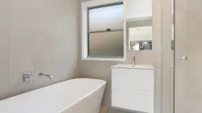 Byron Beachside 9 - Byron perfection - Image 3