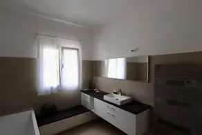 Villa and private pool - 5 min from the beaches and the city center - car rental - Image 4