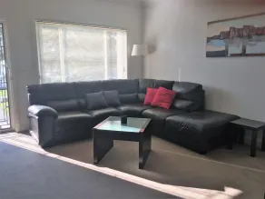 Travers Street Apartment - Image 5