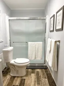 Private/Spacious 1BR Central Near LegoLand 2 Miles - Image 3