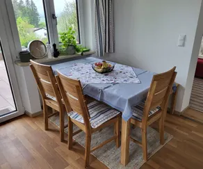 Ferienwohnung Hochfelln mit 2 Schlafz.m. je Du-wc, 80 m² bis 4 Personen im EG, Terrasse - Image 5