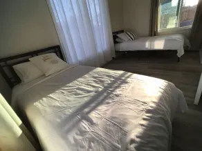 2b2ba stuga med innergård i Arcadia, 30 minuter till DTLA (AC, tvätt och parkering) - Image 4