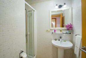Apartment 'Playa Arenal Grupo Terra De Mar' with Sea View, Wi-Fi and Air Conditioning - Image 3