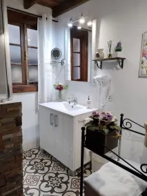 La Somadita Tinizara, uma casa das Canárias íntima com vista para o mar e as montanhas. - Image 3