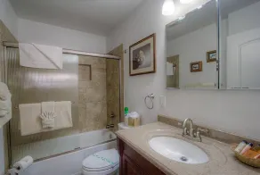 Eagle's Lake Retreat condo - Image 4