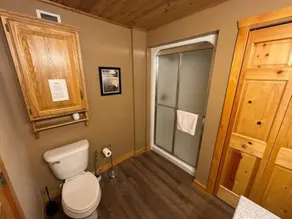 Katherine Lake Lodge - Image 4