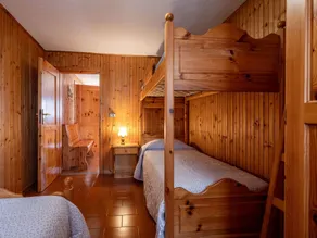 Cosy apartment for 5 guests with TV and pets allowed, close to Aosta - Image 3