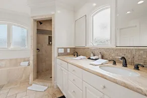 The Gaugain House · Oceanfront Gem, Sand, Surf + Sunsets - Image 3