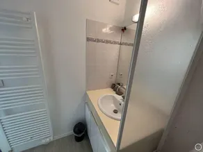 Appartement avec piscine quartier de l Aiguillon - Image 3