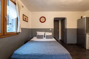 Joli Appartement Sur Le Bois - Image 4