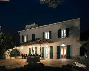Gammelt hus på landet i Cassis med privat pool og have 6 voksne og 6 børn - Image 5