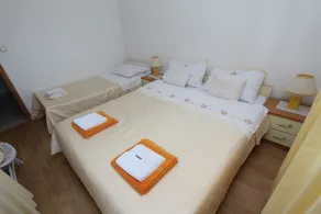 MILENA Ferienwohnung mit 1 Schlafzimmer mit Balkon (A3+2) - Image 5