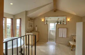 Special Italian Villa, Ocean/Sunset View, Pool, HotTub Near Attractions, Beaches - Image 3