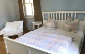 Living in a fantastic location in the historic center of Thurnau - Image 4