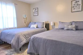 Spacious Home w/ Coffee Bar & GameRoom near Ft. Stewart & Savannah - Image 5
