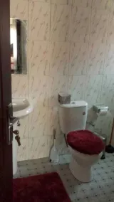 Come and Enjoy Mama’s Luxury Home - Image 3