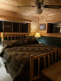 Echo Lake Retreat Relax & Play in the great northwoods! Pier, Utv, Snowmobile. - Image 5