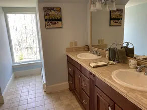 Spacious Kennebunkport River property, family/pet friendly, 2 miles to beaches - Image 3